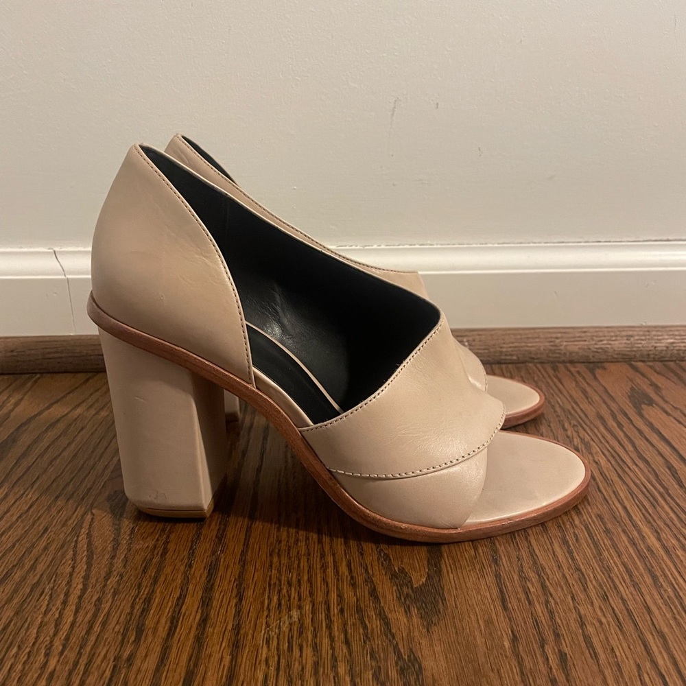 Tibi beige leather sandle, leather heel